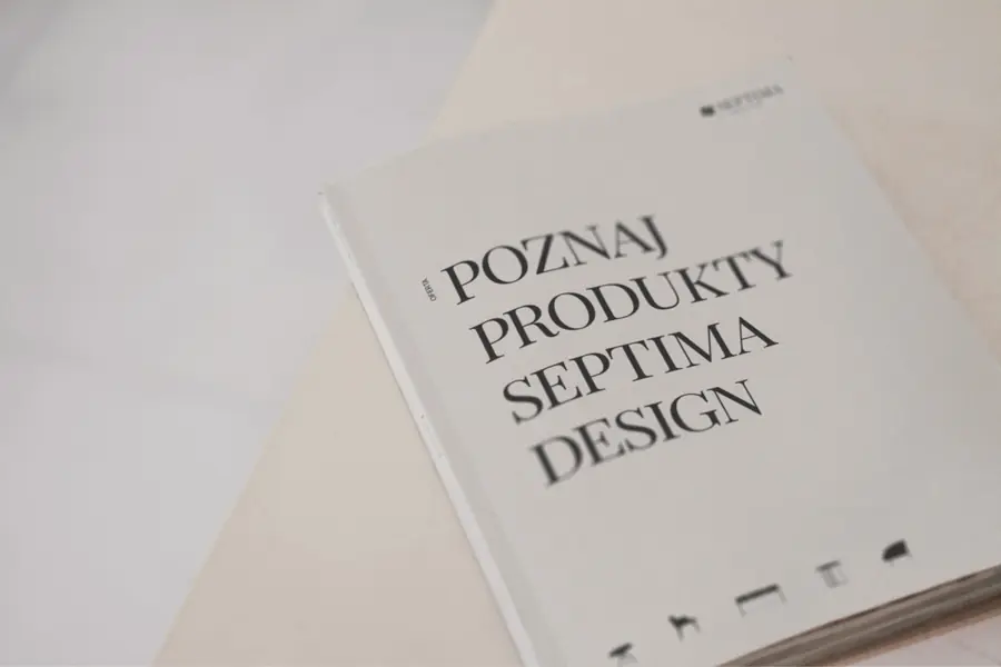 Okładka katalogu „Poznaj produkty Septima Design” z ikonami mebli.