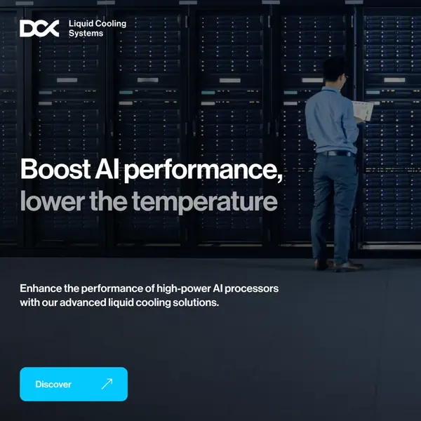 Post DCX na zdjęciu serwerowni w czerni i szarościach, z nagłówkiem „Boost AI performance, lower the temperature”. Kolor ma tylko przycisk „Discover”.