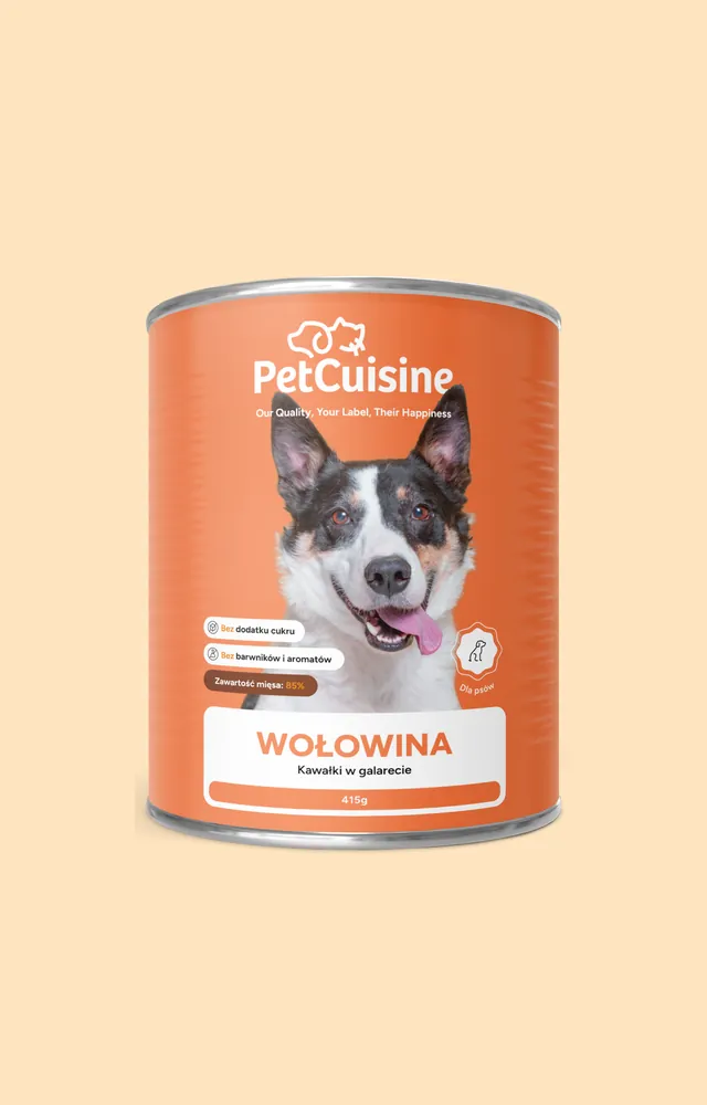 Pomarańczowa puszka PetCuisine o smaku wołowiny z psem.